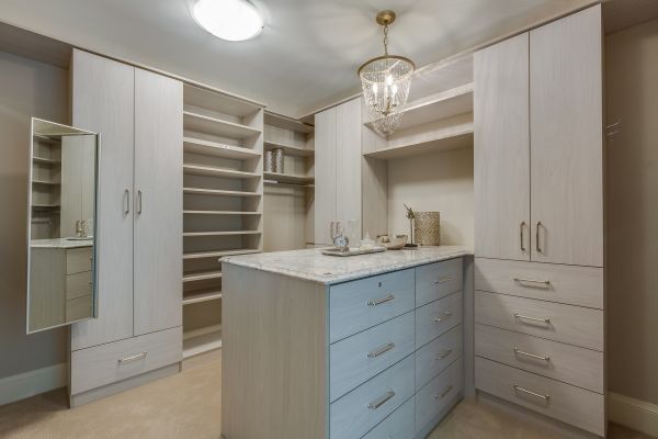 Closet Construction Service