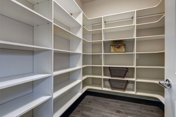 Pantry Construction Service